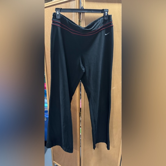 Nike work out pants - Picture 2 of 3